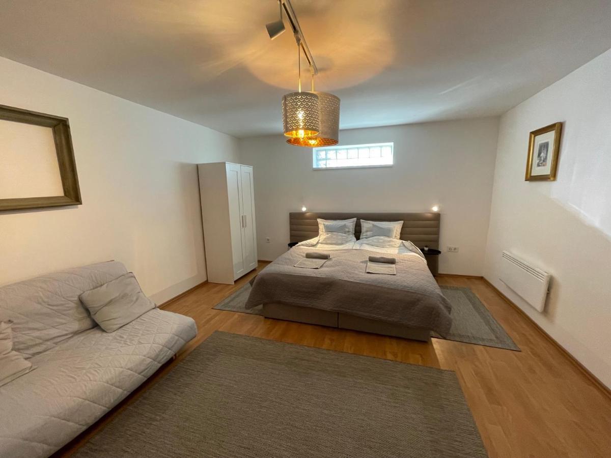 Corte Apartman Pápa Eksteriør billede