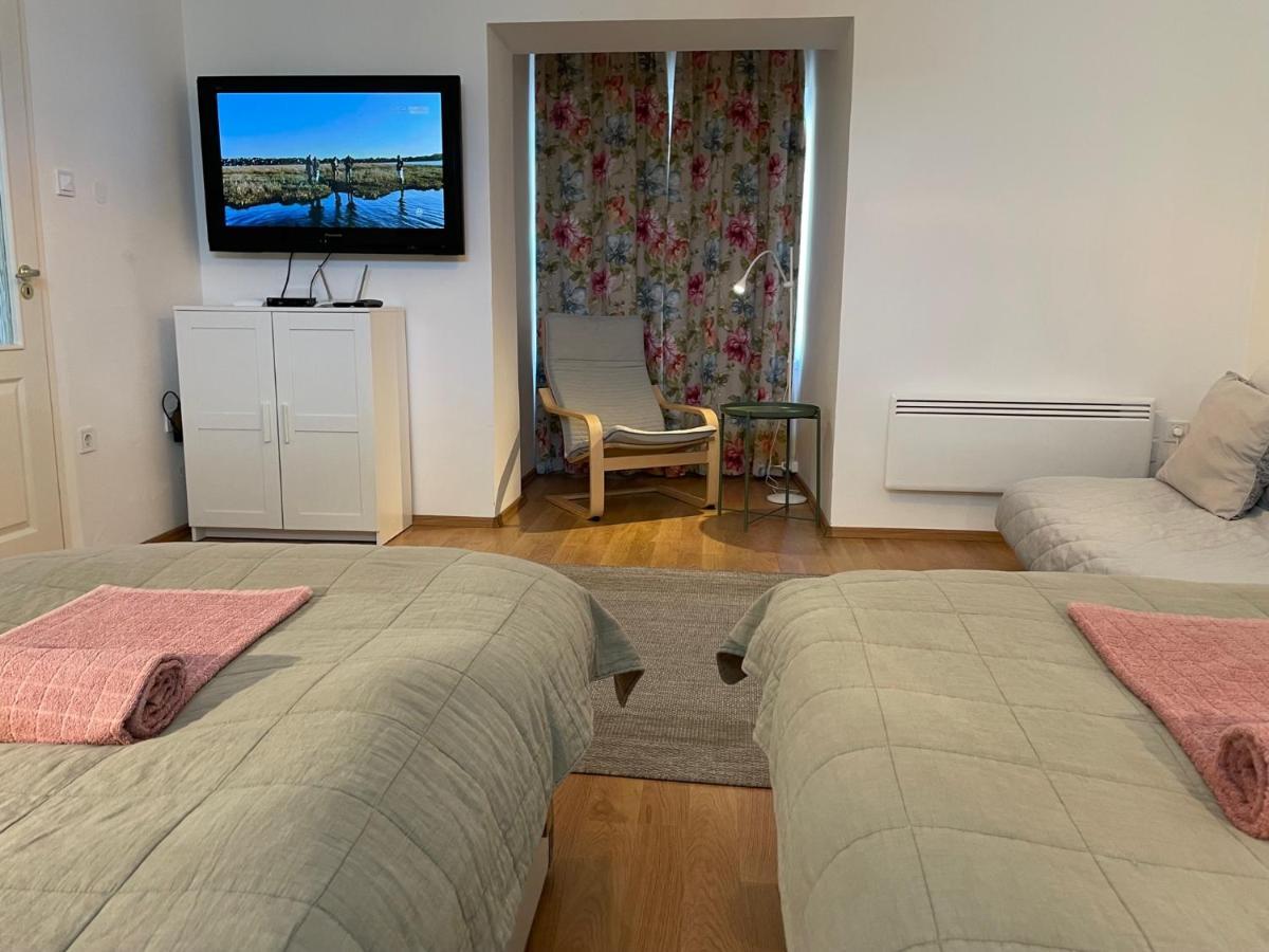 Corte Apartman Pápa Eksteriør billede